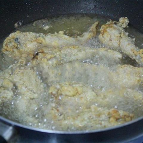 Cách làm ếch tẩm mè chiên