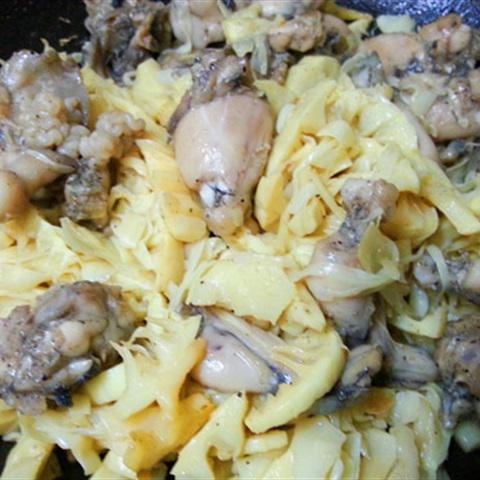 Cách làm ếch xào măng tươi