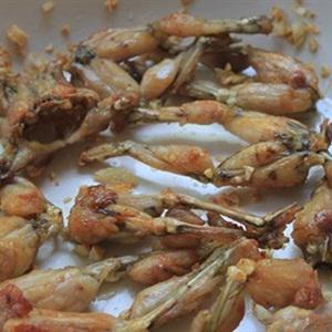 Cách làm ếch xào tỏi