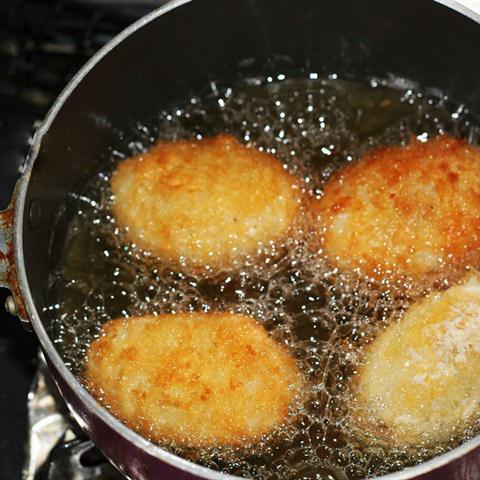 Cách làm gà bó xôi chiên giòn