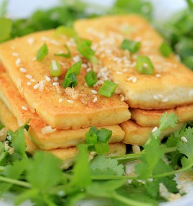 Gà bọc sả nướng chảo thơm ngon