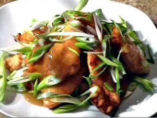 Gà chiên giòn sốt chanh