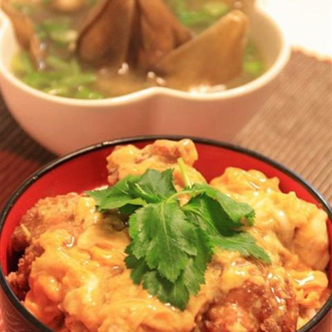 Cách làm gà chiên giòn sốt trứng kiểu Nhật