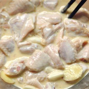 Cách làm gà chiên giòn ướp bia