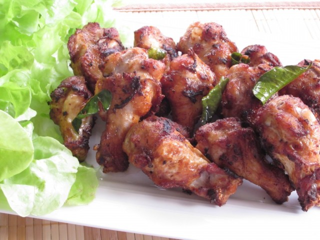 Gà chiên lá chanh