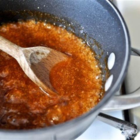 Cách làm gà chiên sốt nước tương