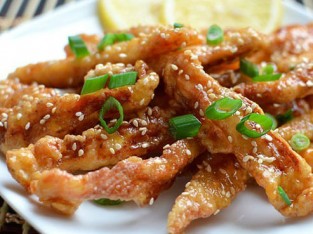 Gà chiên tẩm vừng