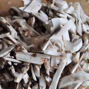 Cách làm gà cuộn nấm