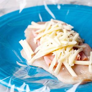 Cách làm gà cuộn phô mai