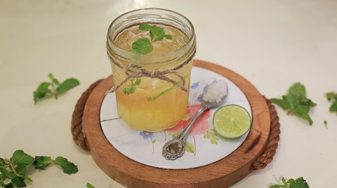 Gà cuộn rau củ hấp