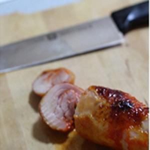 Cách làm gà cuộn tỏi nướng