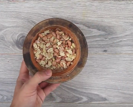 Gà hầm hạt điều ngọt thơm cho bữa tối quây quần bên gia đình