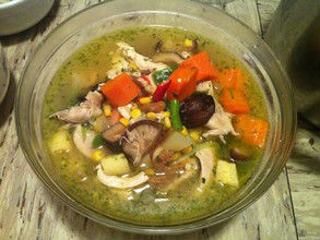 Gà hầm nấm bắp non