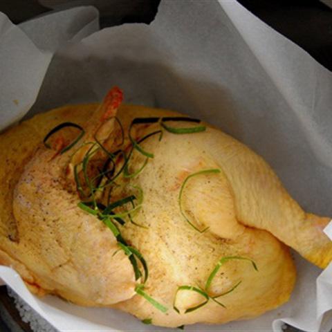 Cách làm gà hấp muối lá chanh