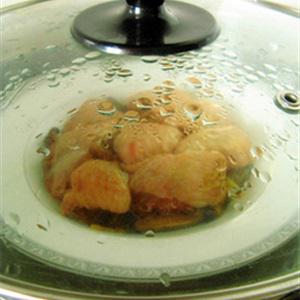 Cách làm gà hấp nấm ớt