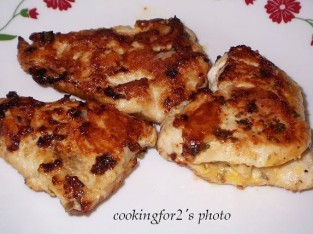 Gà kẹp phô-mai chiên