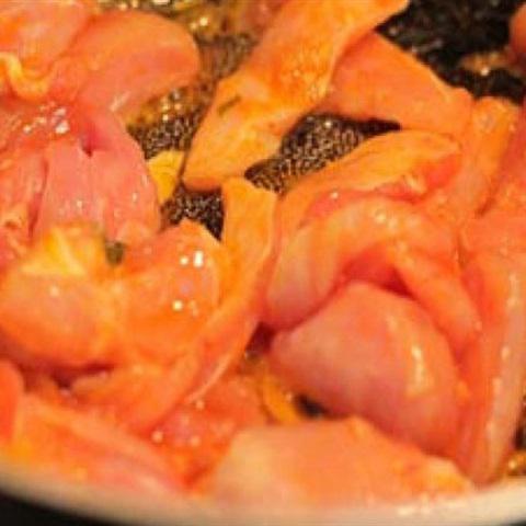 Cách làm gà kho cay