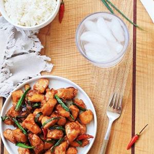 Cách làm gà kho cay