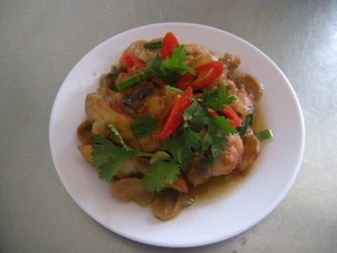 Gà kho củ cải