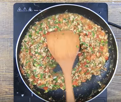 Gà kho gừng sả ấm nồng tuyệt ngon cho ngày giá rét