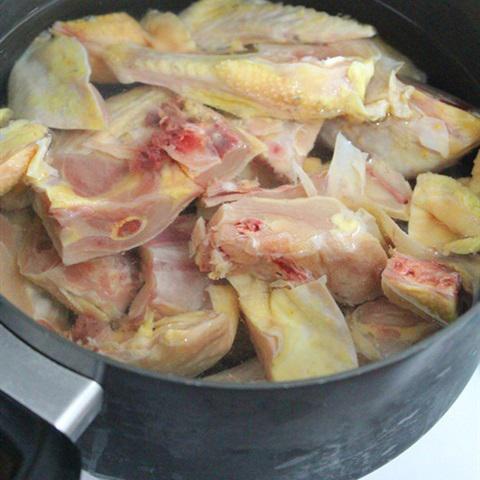 Cách làm gà kho nước tương