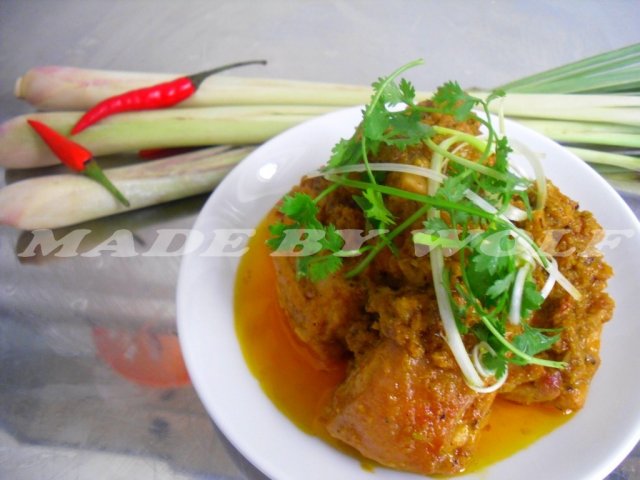 Gà kho sả ớt