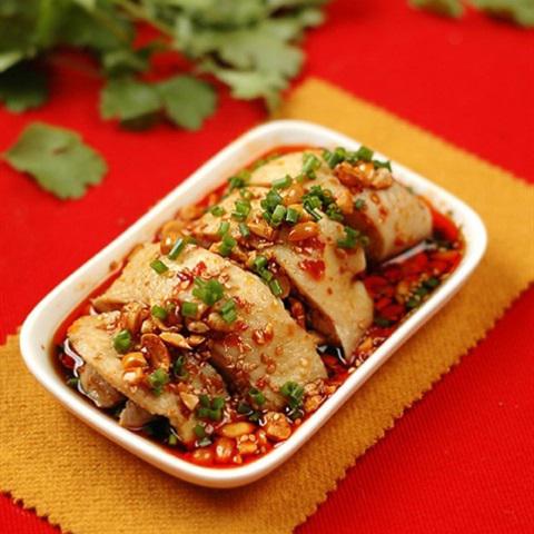 Cách làm gà luộc sốt sa tế