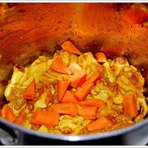 Cách làm gà nấu cà ri