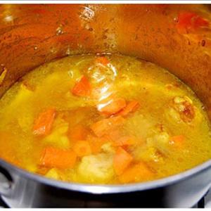 Cách làm gà nấu cà ri