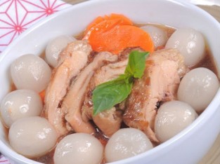 Gà nấu chôm chôm