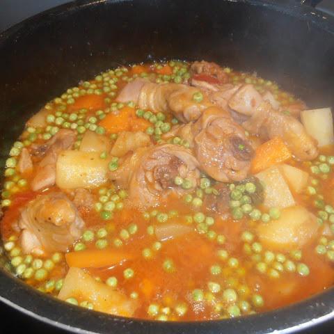 Cách làm gà nấu đậu Hà Lan