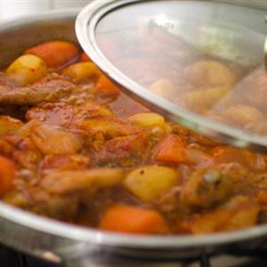 Cách làm gà nấu rau củ