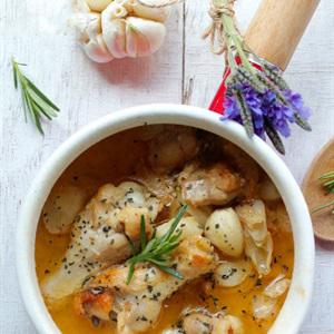 Cách làm gà nấu tỏi