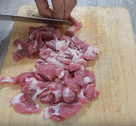 Gà ngâm xì dầu lạ miệng cực ngon, ăn 1 lại muốn ăn 10