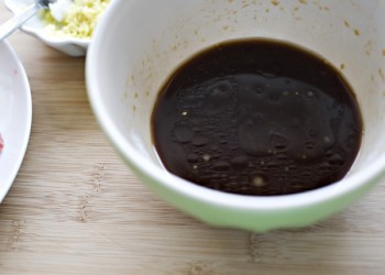 Gà nướng giấy bạc ngon không thể cưỡng lại