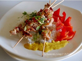 Gà nướng gừng sốt kem cà-ri