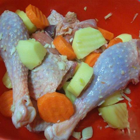 Cách làm gà nướng khoai tây