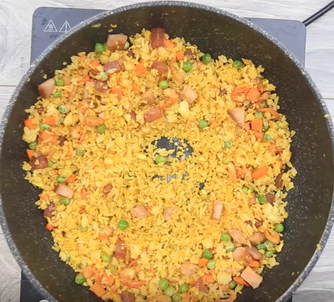 Gà nướng lá nếp thơm ngon tuyệt đỉnh, nhìn đã muốn ăn