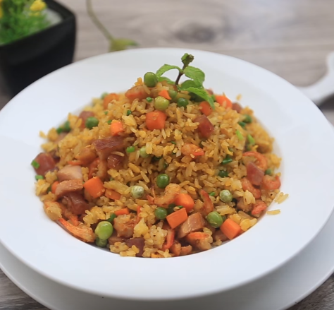 Gà nướng lá nếp thơm ngon tuyệt đỉnh, nhìn đã muốn ăn