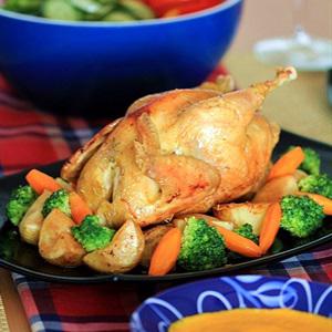 Cách làm gà nướng rau củ sốt kem