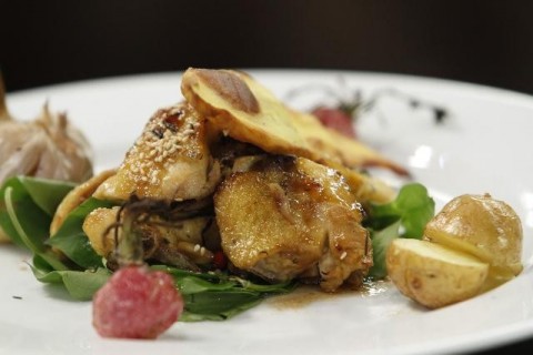 Gà nướng rau củ