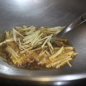 Cách làm gà om nấm