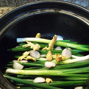 Cách làm gà om nướng tương