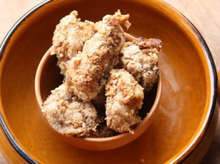 Gà rán bọc vừng