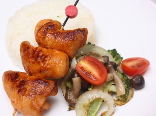 Gà sốt BBQ áp chảo