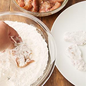 Cách làm gà sốt chanh