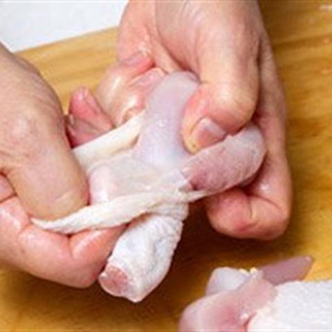 Cách làm gà sốt khoai tây kiểu Hàn