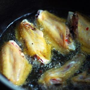 Cách làm gà sốt me chua ngọt