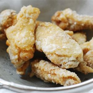 Gà sốt tương ớt kiểu Hàn Quốc