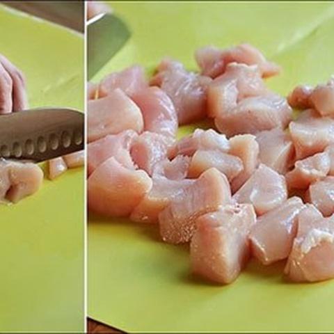 Cách làm gà tẩm đậu phộng xiên que